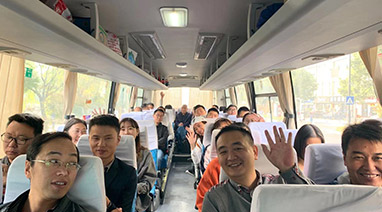 帝豪国际vip88环保“燃激情 · 追梦，聚人心 · 共赢 ”团建活动圆满进行